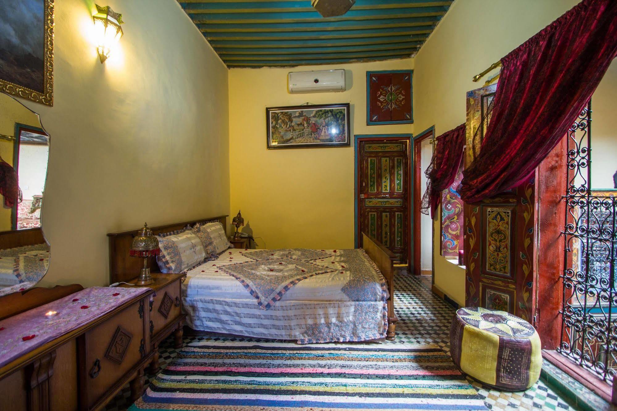Riad La Source Bleue Fez Eksteriør billede